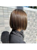 パツッと、切りっぱなしボブ