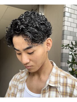 サロン ド ロイ(Salon de Roi) 神戸短髪パーマスパイラルパーマメンズパーマフェードパーマ