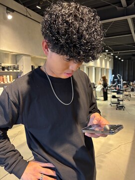 アルケティップ(ARCHETYPE) プードルパーマ