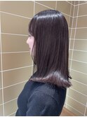 オフィスでも◯な艶感カラー