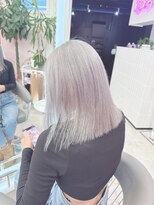 ロサ ファイブヘアー(Rosa..5Hair) 間違いない可愛さ！ホワイトシルバー！