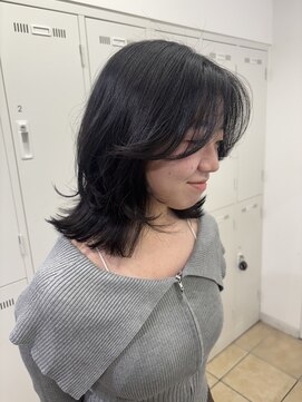 アッシュ 下北沢店(Ash) ミディアムレイヤーカット