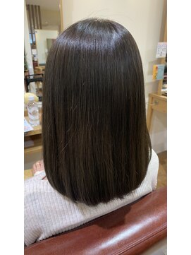 美容室 アイディー i-dee グレージュカラー