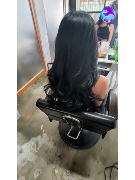 ミッケ バイ ミラーズ(Mikke by Miroirs) 艶髪イノアカラー