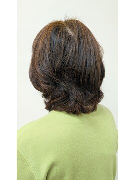 ビューティーサロン カワチ 中庄駅前店(Beauty Salon KAWACHI) ミディアムレイヤー