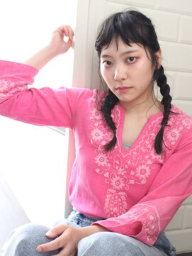 ラリカ(La Rica) タイト編み込み