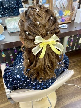 ヘアセットアップス(UP's) ☆彡お出かけに最適(*´▽｀*)♪『可愛い編み込みハーフアップ』