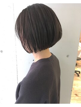 ロクス(Locus) 【大人グレーボブ】