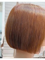 ラウラアンドロー(LAURA&RO) ぱっつんとミニボブ