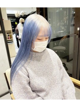 エイル 茶屋町(Eir) 【ケアブリーチ】【ハイトーン】【トリートメント】【髪質改善】