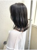 外ハネ くびれレイヤーカット グレージュカラー 10代20代