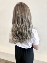 ヘアーメイク ヴェルダ(Hair make VERDA) ☆ハイライトカラー・ロングスタイル☆