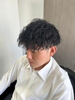 エイト(AITE)&nbsp;ダークアッシュ/アッシュブラック/カルマパーマ/ベリーショート