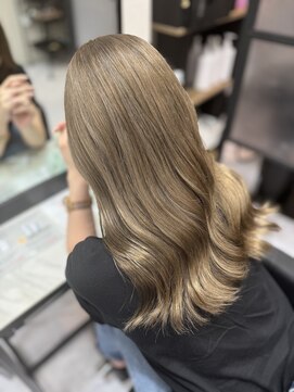 ラムシェール(LamChele) 【lamchele】ミルクティーグレージュ×ブリーチカラー