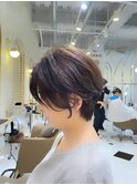 白髪ぼかしショート