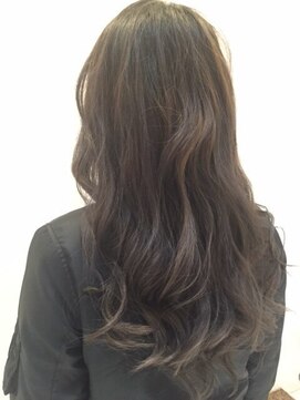 ラヴェ(LAWE.) グレイッシュカラー♪