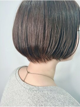 ウィローズ(WILLOW'S) 大人かわいい耳かけ丸みショートボブ20代30代40代髪型