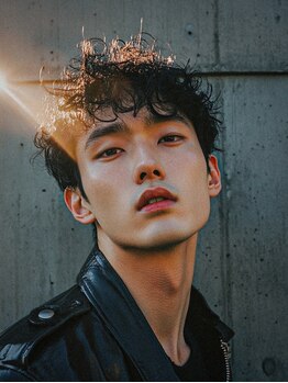 ルルクス ヘアーサロン(LuLux)の写真/【メンズカットも大歓迎】初心者にもオススメ！トレンドお洒落のメンズパーマを是非お任せください！