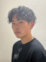 スタイル 茅ケ崎(STYLE)&nbsp;【平山明樹】センターパート/縦落ちスパイラルパーマ