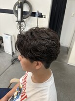 バース バイ ハピネス(BIRTH by happiness)&nbsp;フェザーパーマ/フェザーショート/センターパート