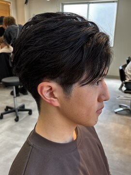 シーフ 千葉(Cyf) 刈り上げセンターパート/フェザーショート/千葉駅/森茂樹