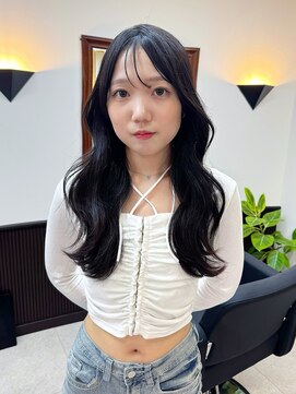 シクネ 新潟駅 万代(SHICUNE) 【新潟駅前】ロングヘア　韓国ヘア　ヨシンモリ