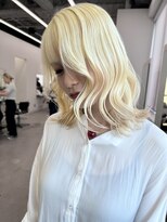 リノート バイ エゴル 太田川(Linoet by ENGOL)&nbsp;ブロンド/抜きっぱなし/ハイトーンカラー