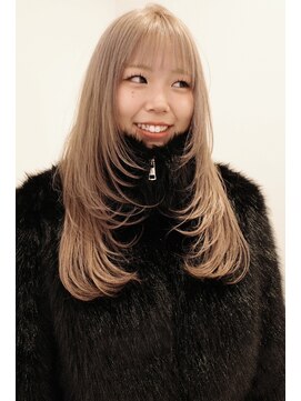 ヘアーアンドリラクゼーション オブジェ(hair&relaxation obje) layer cut × beige color