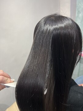 ウルカミバイディライト(ULCAMI by Delight) 質感柔らか最強トリートメント/韓国式/コモレビ/髪質改善