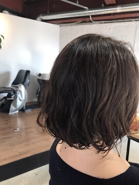 リアン ヘアー(Lien hair) ゆるーい軽く見えるパーマボブ