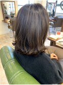 【アフロート添田】大人可愛いくびれミディ外ハネ毛先ベージュ
