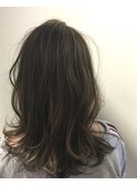 ハイライトアッシュブラウン
