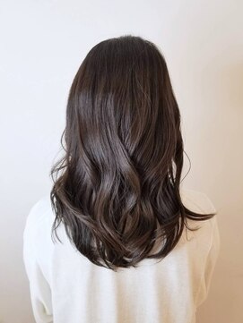 ジーナ 池袋(Zina) ＃イルミナ#アディクシー#デザインカラー