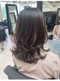 *韓国風くびれミディアムレイヤーカットハイレイヤーセミロング