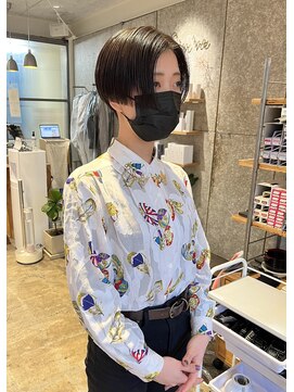 リンネ(Lin'ne) テクノカット　刈り上げハンサムショート