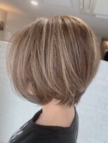 イヴ 新浦安店(Eve)&nbsp;外国人風かきあげボブ透明感大人ハイライト白髪ぼかしうるツヤ