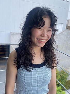 ナループロアボタン(Nalu pu loa BOTAN) ミディアムパーマ