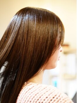 ココ カラー(koko color)の写真/天然植物由来成分が贅沢に配合されたこだわりのトリートメント使用◎髪に潤いを与えまとまりのある艶髪に♪