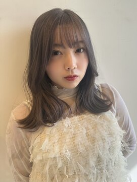 サラ ビューティー サイト 古賀店(SARA Beauty Sight) 外ハネ/ミディアム/透明感カラー/グレージュ/10代20代30代