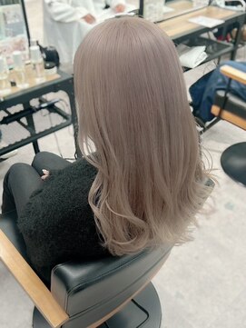 ネオリーブ クーロ(Neolive curro) ハイトーンミルクベージュ×ケアブリーチ　メルティカラー