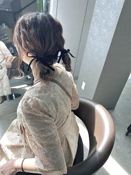 タタ(tata) ツインテール ヘアセット