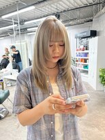 リミットバイアフィナー 大宮店(limit by Afinar) 姫カット/ハッシュカット/レイヤーカット/ホワイトベージュ