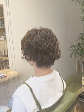 ヘアルームニコ(Hair Room Nico) ふんわり揺れるナチュラルウエーブで大人可愛い魅力をプラス