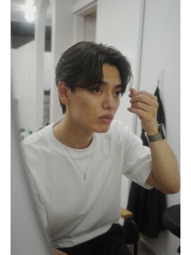 ロエ(loe) 大人の毛流れセンターパート