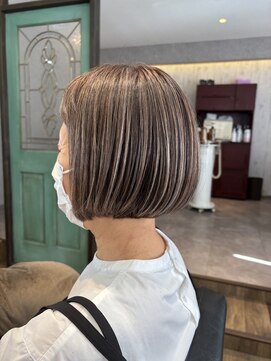 トロンコ(TORONCO) ハイライトボブ