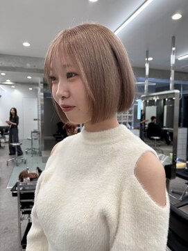 サンク 原宿 表参道(cinq) 原宿透明感カラー顔周りレイヤーワイドバングミルクティーピンク