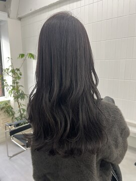 イル 天神西通り店(ill) 大人女性/ブルージュ/艶髪/暗髪/品のある女性(天神/大名)