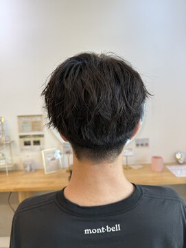 ブルーム(BROOM) ツイストパーマ