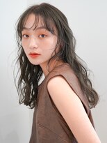 フィルムス 横浜(FILMS+) ひし形レイヤーボブハッシュ/顔周り/オリーブベージュ/横浜+