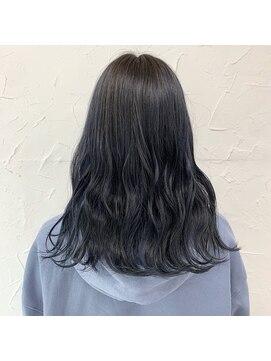 プライズ 表参道原宿店(prize) 透明感、イルミナカラー、ブルーグレー